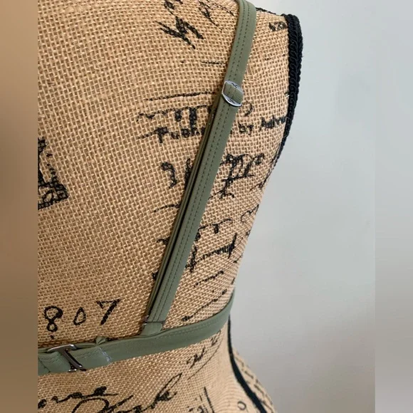 Hollister bikini top in olive size medium - Picture 4 of 7